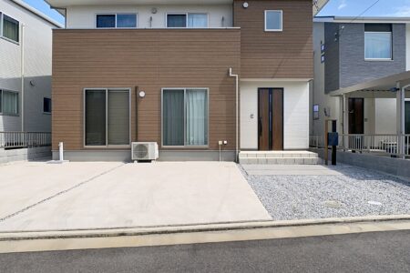 【売戸建】東山崎町/築浅4LDKのゆとりある住まい